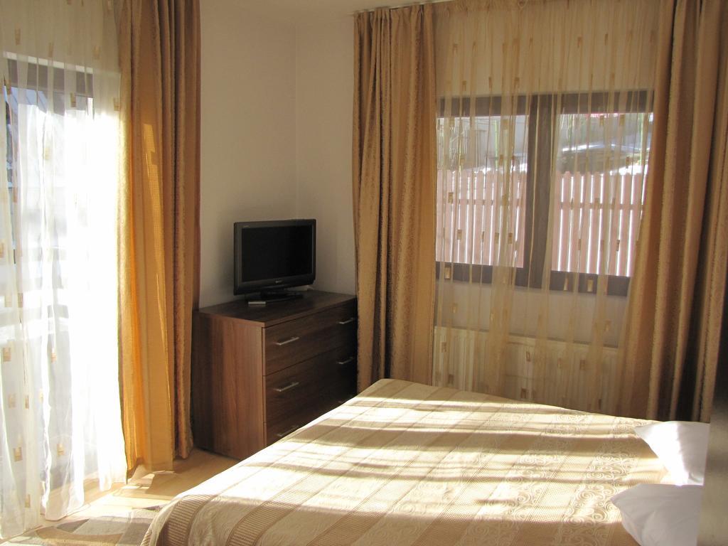 Hotel Silvia Apart Сіная Номер фото